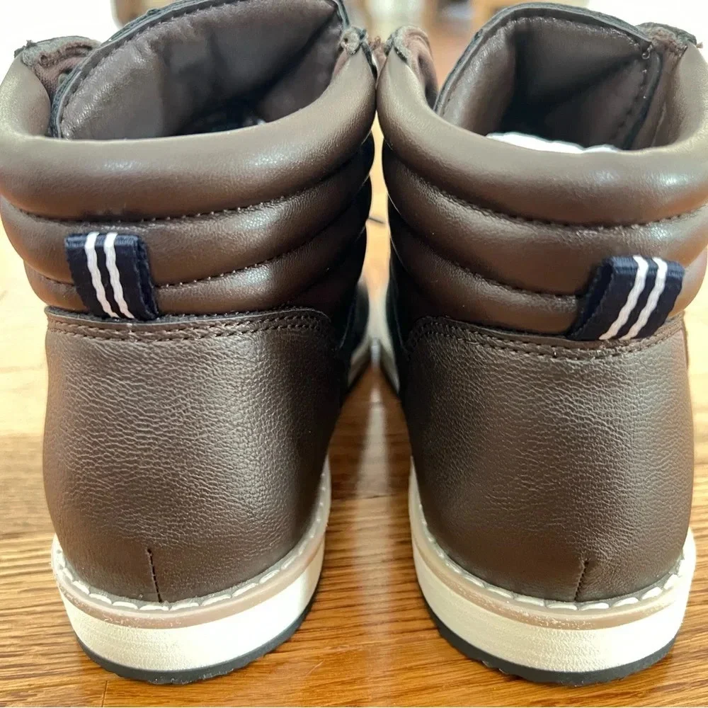 NAUTICA Alize Kids Ankle Chukka Boots Leather LaceUp Lug Sole sz Youth 3 Outdoor